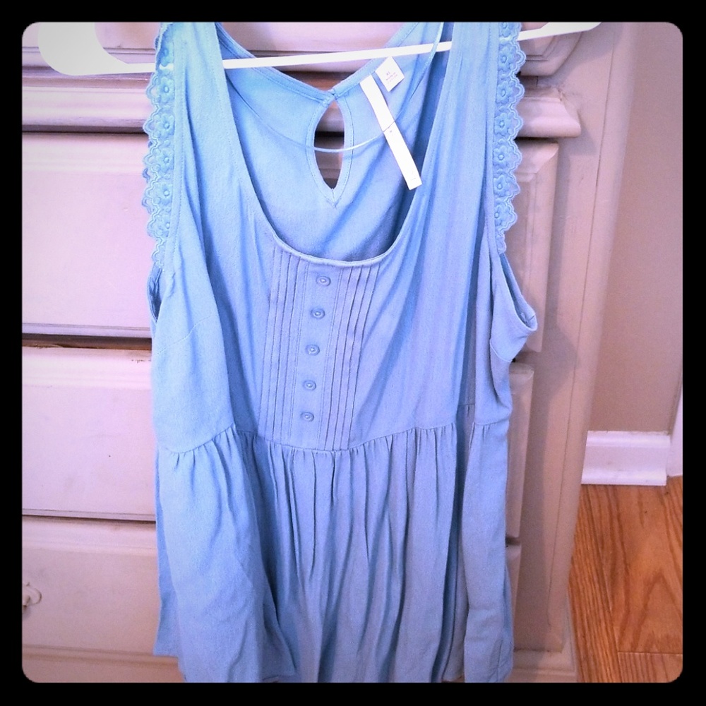 Lauren Conrad Blouse